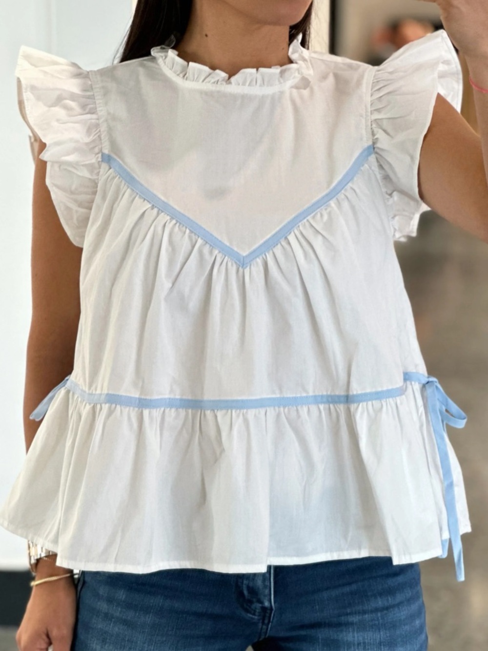 NWOT White Ruffle Sleeve Cotton Top with Light Blue Trim - size M/L